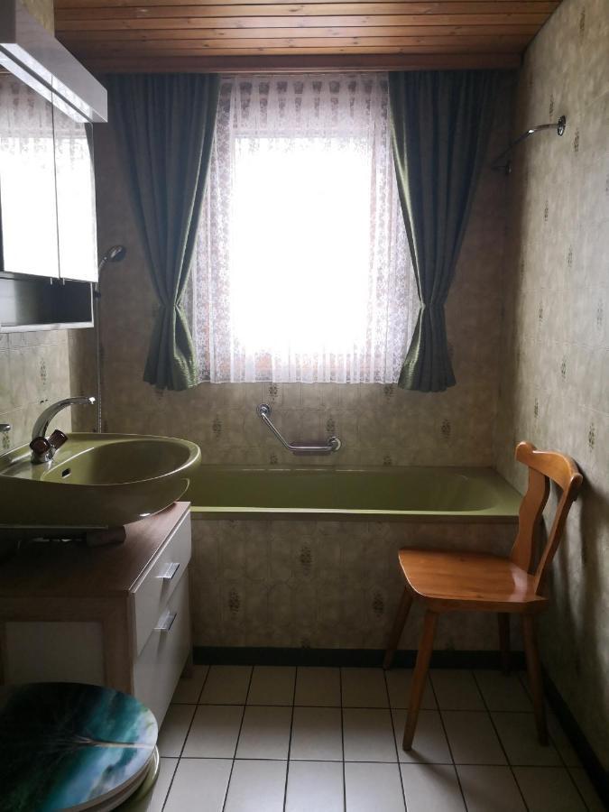 Haus Seiler Apartment Goms ภายนอก รูปภาพ